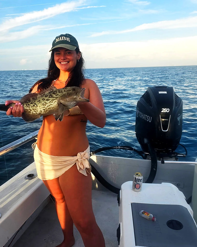 Family friendly Sarasota fishing charter moment